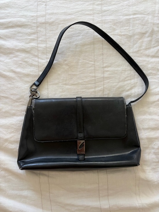 Guess Handbags - Guess Black Leather Shoulder Bag with Front Flap